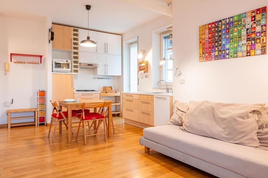Apartamento Guest Planet - Grazioso Bilocale Bande Nere M1 Milán